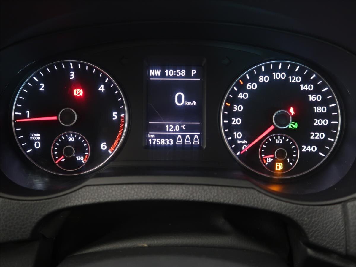 Volkswagen Sharan MPV 2,0 l 110 kw