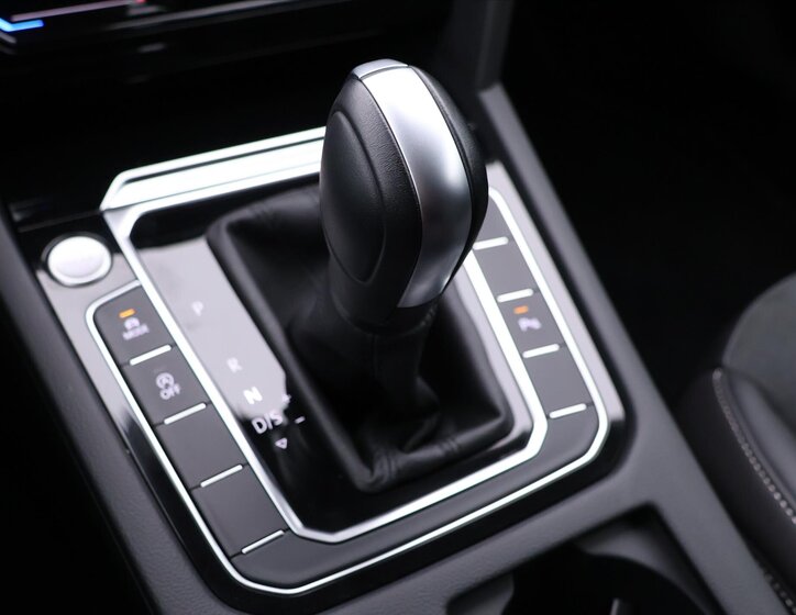 Volkswagen Arteon Kombi 2,0 l 110 kw