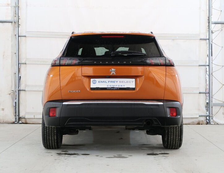Peugeot 2008 SUV 1,2 l 74 kw