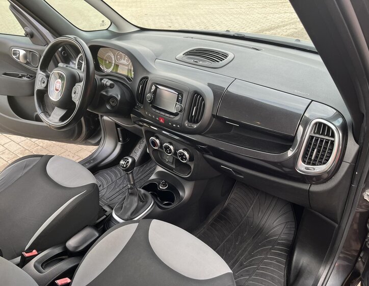 Fiat 500L Hatchback 1,2 l 62 kw