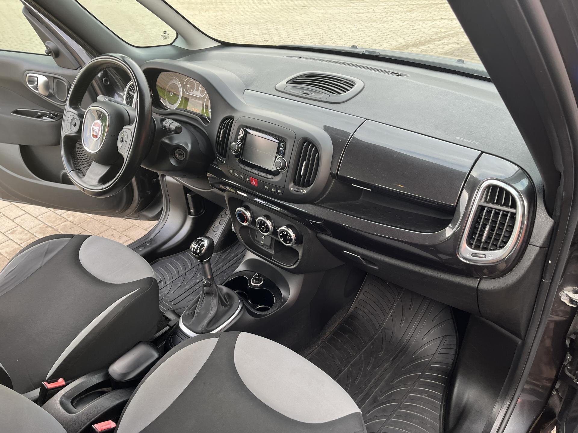 Fiat 500L Hatchback 1,2 l 62 kw