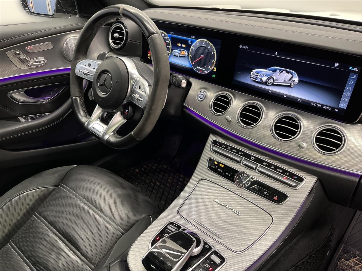 Mercedes-Benz Třídy E Kombi 4,0 l 450 kw