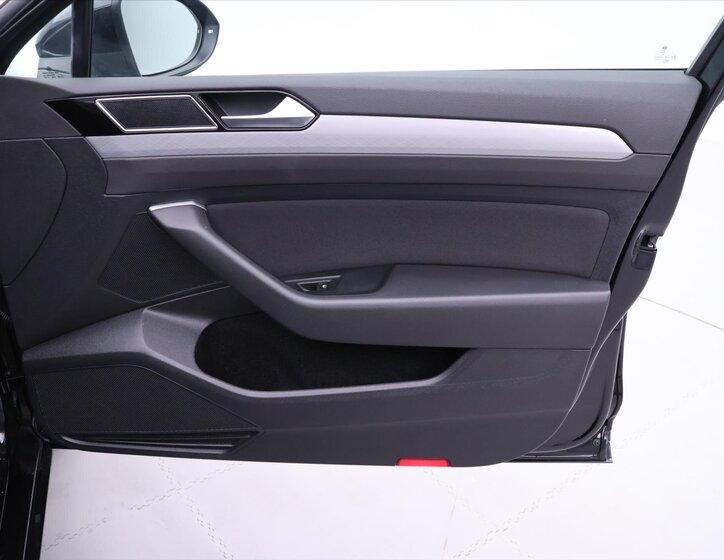 Volkswagen Passat Kombi 2,0 l 110 kw