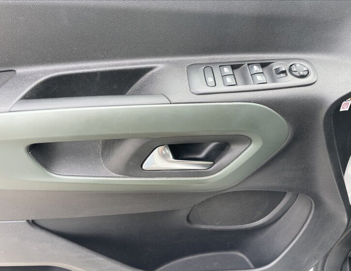 Citroën Berlingo MPV 1,5 l 96 kw