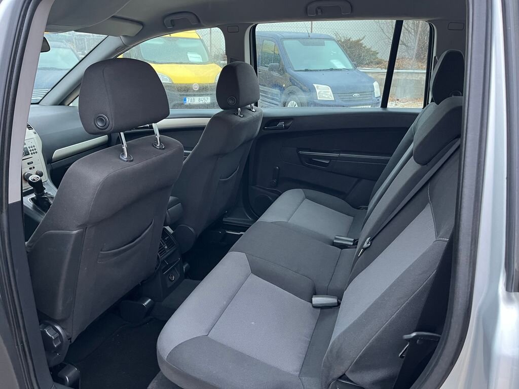 Opel Zafira MPV 1,9 l 88 kw