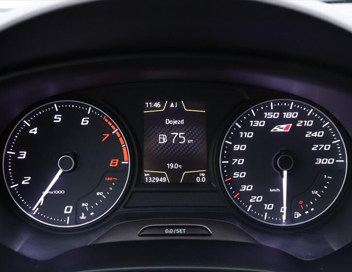 Seat Leon Hatchback 2,0 l 245 kw