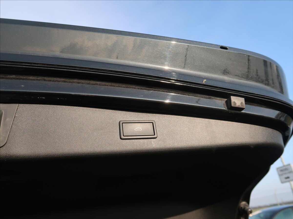 Cupra Leon Kombi 2,0 l 180 kw