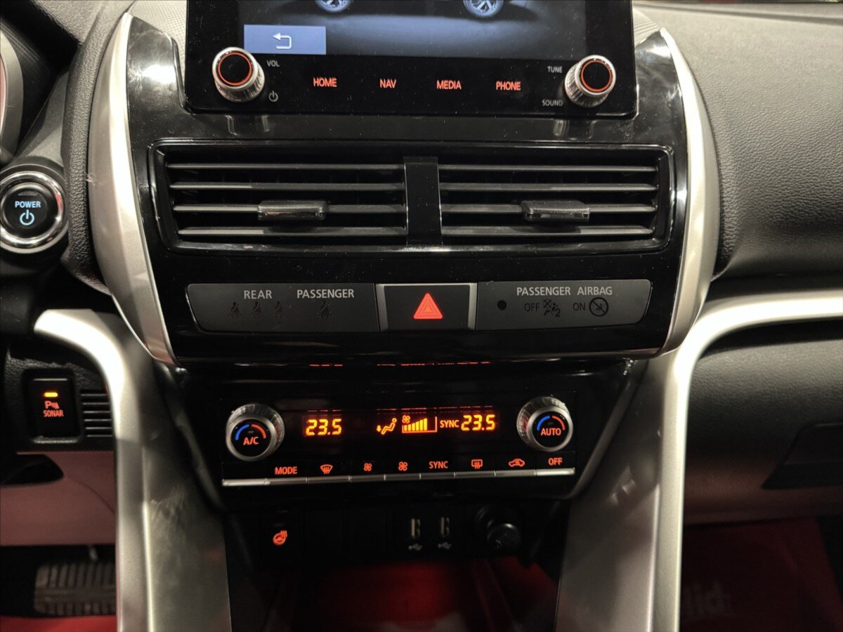 Mitsubishi Eclipse Cross SUV 2,4 l 138 kw