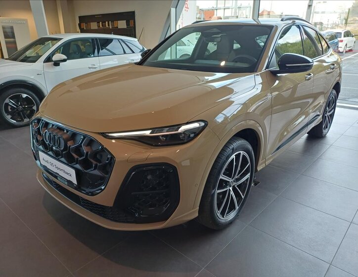 Audi Q5 SUV 2,0 l 150 kw