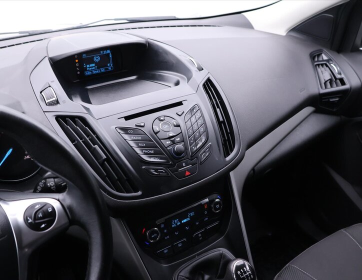 Ford Kuga SUV / Terénní 1,6 l 110 kw