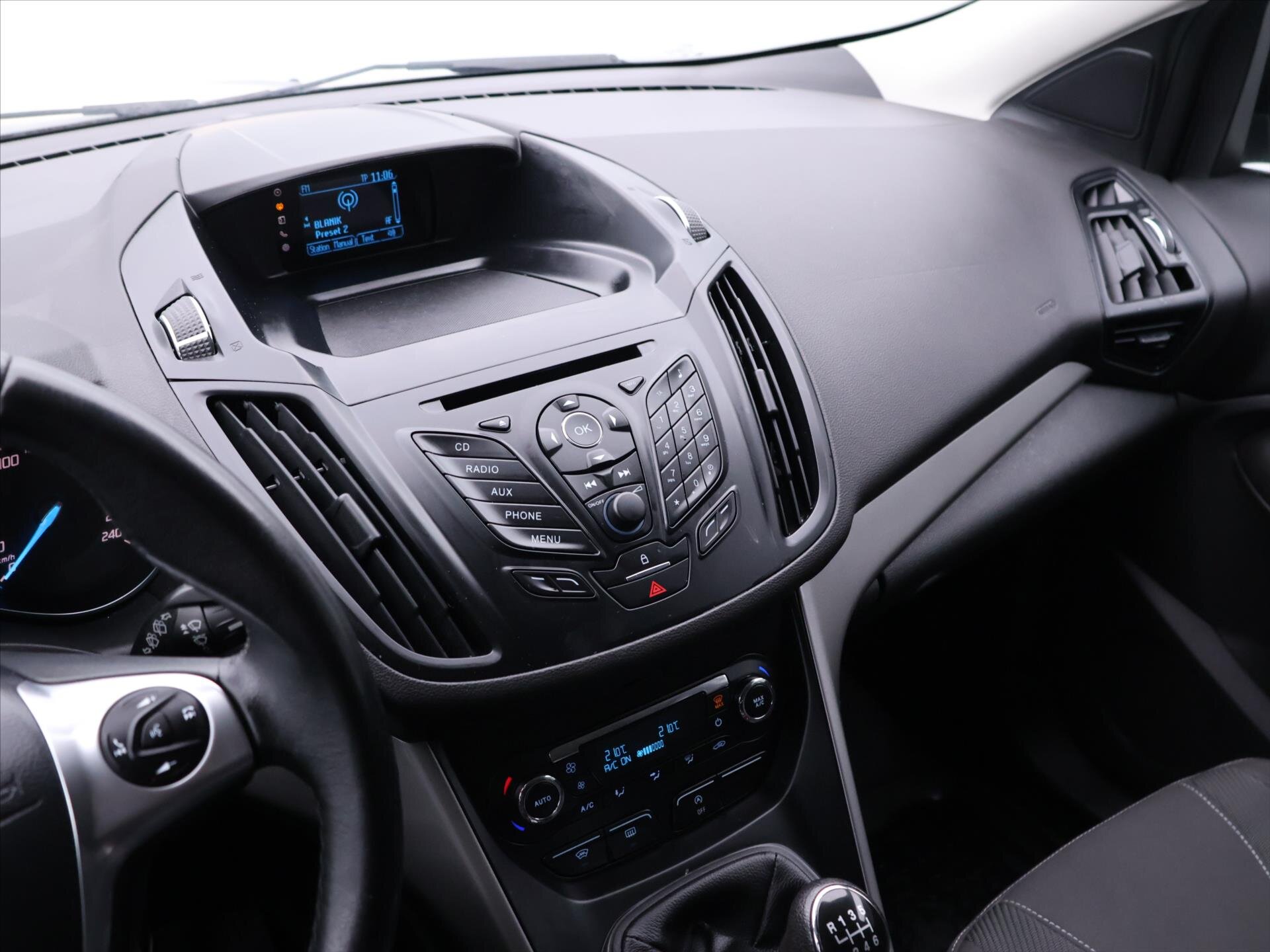 Ford Kuga SUV / Terénní 1,6 l 110 kw