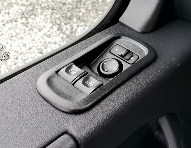 Renault Master Valník 2,3 l 120 kw