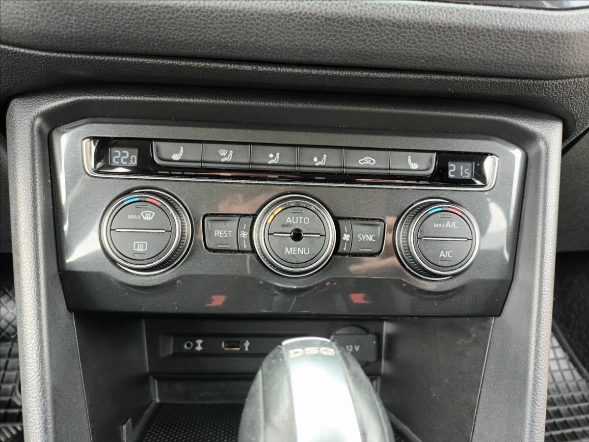 Volkswagen Tiguan SUV / Terénní 2,0 l 110 kw