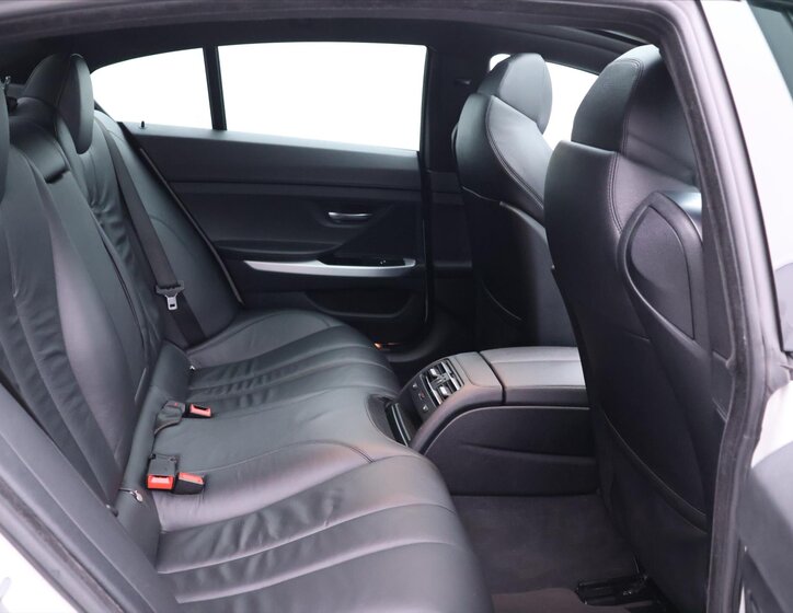 BMW Řada 6 Sedan 3,0 l 230 kw