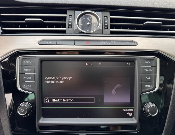 Volkswagen Passat 35