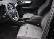 Volvo XC40 Kombi 2,0 l 145 kw