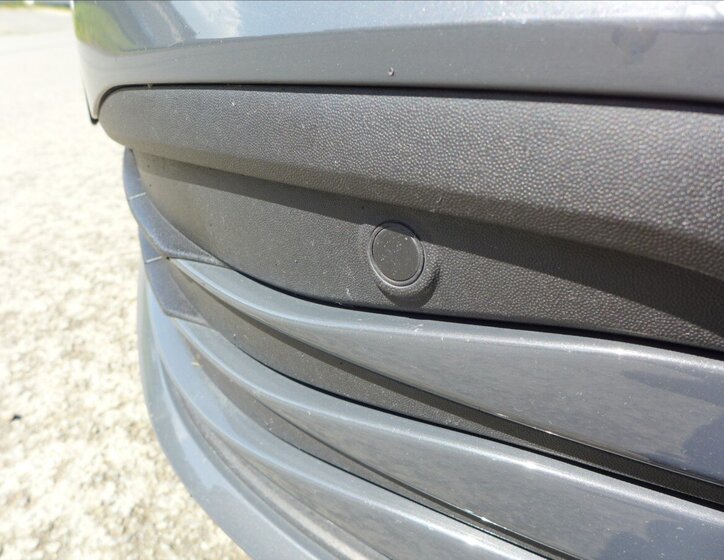 Volkswagen Golf Kombi 2,0 l 85 kw