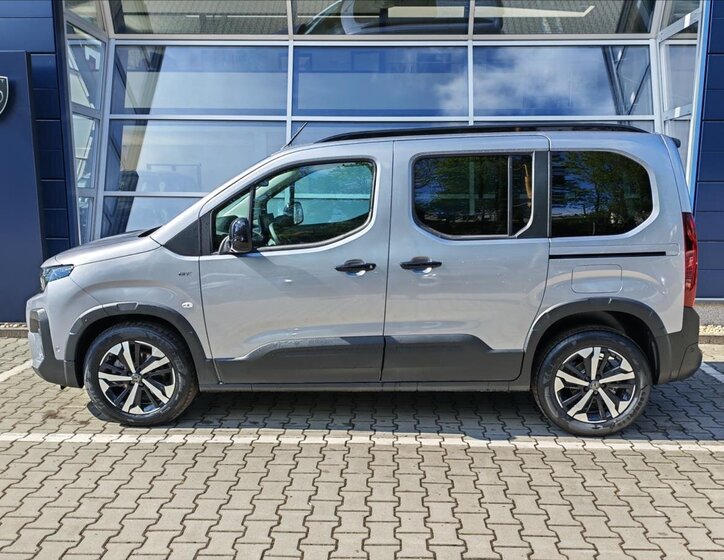 Peugeot Rifter MPV 1,5 l 96 kw