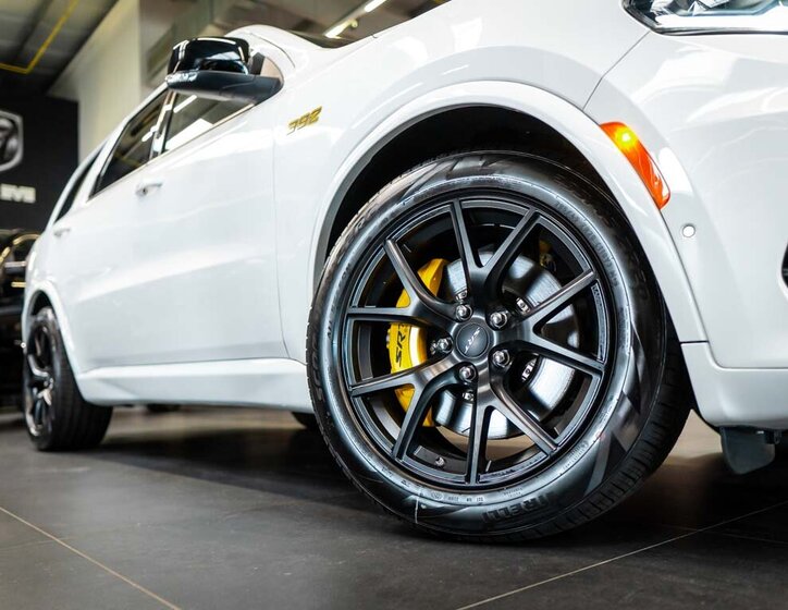 Dodge Durango SUV / Terénní 6,4 l 355 kw