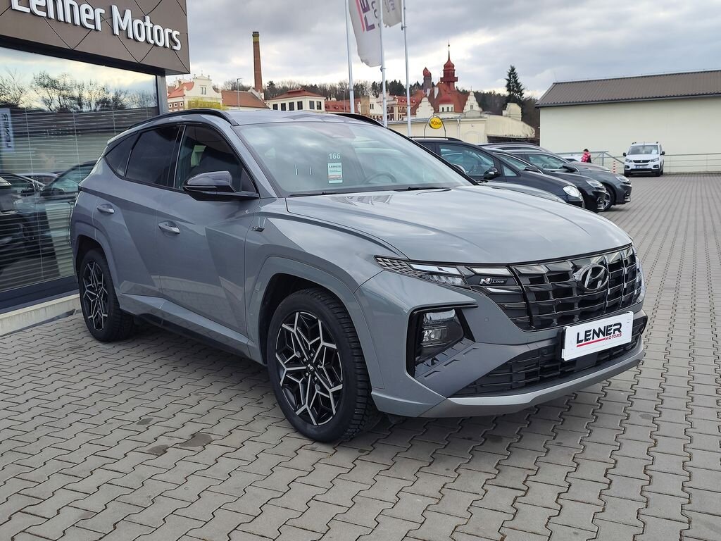 Hyundai Tucson SUV / Terénní 1,6 l 169 kw
