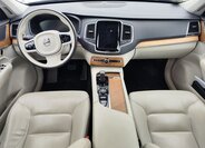 Volvo XC90 SUV 2,0 l 173 kw