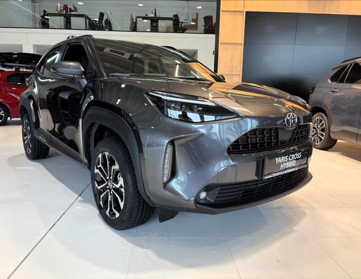 Toyota Yaris Cross SUV 1,5 l 85 kw