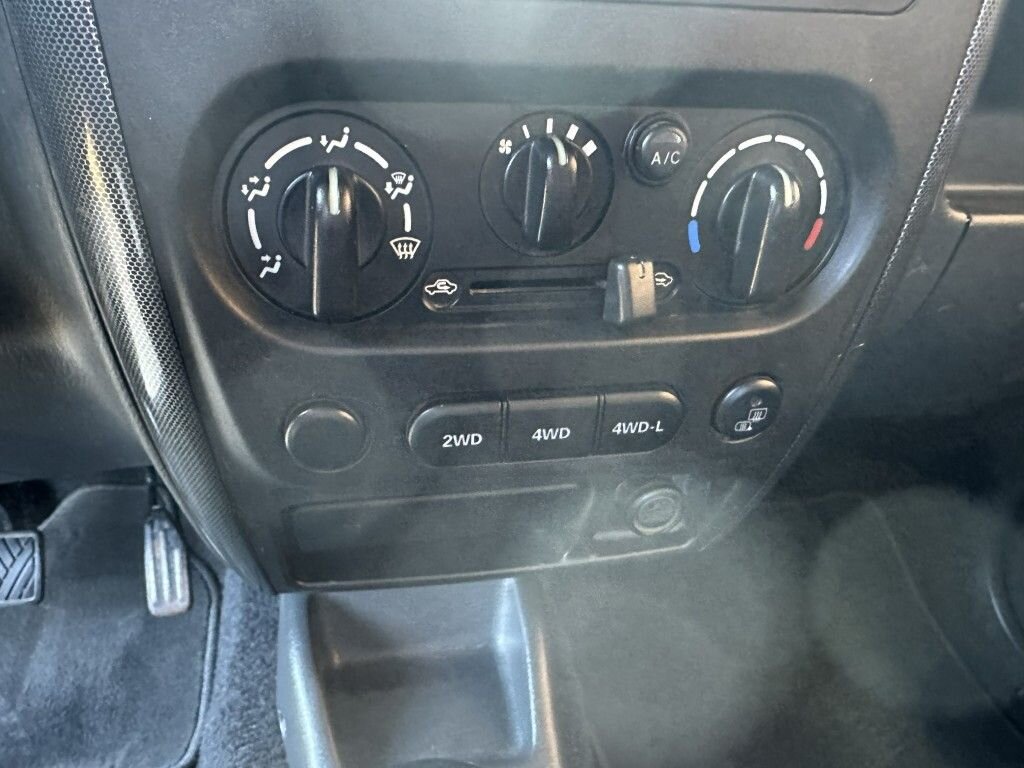 Suzuki Jimny SUV / Terénní 1,3 l 63 kw