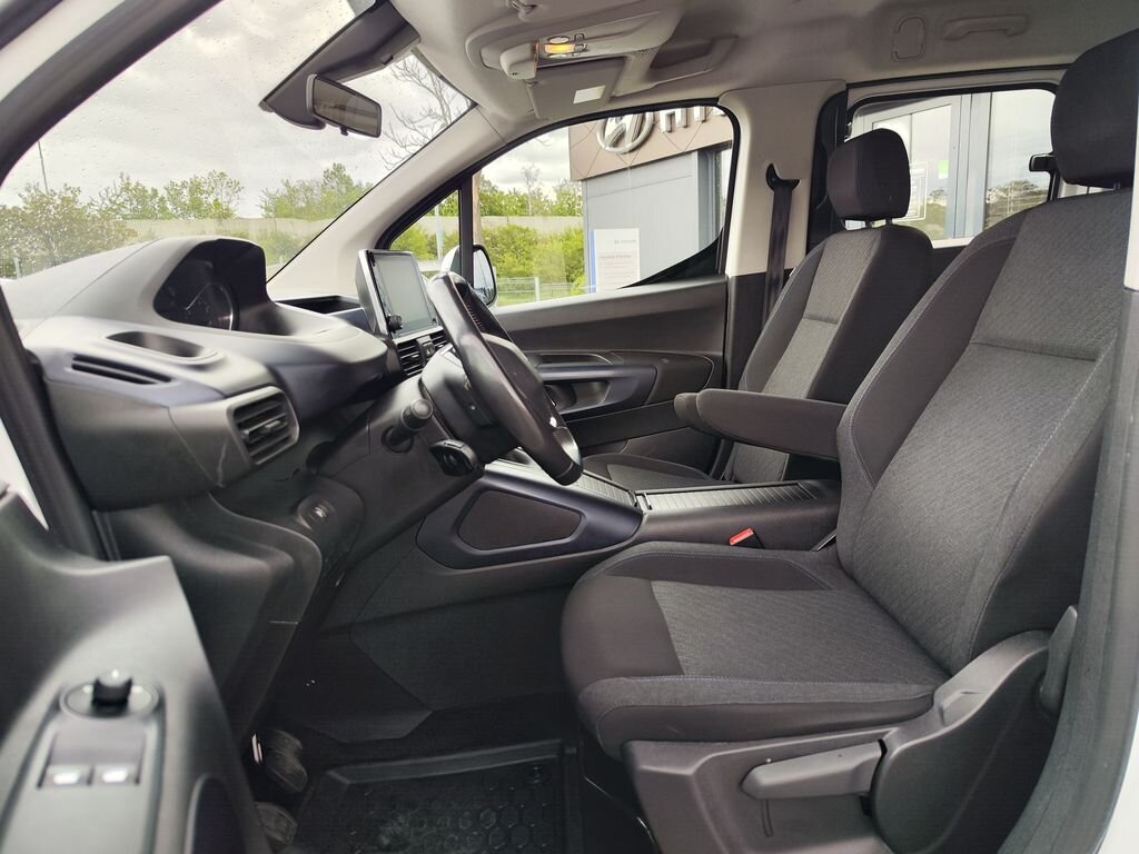 Peugeot Rifter MPV 1,5 l 75 kw