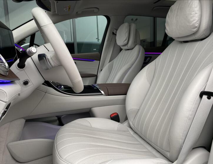 Mercedes-Benz EQS 10