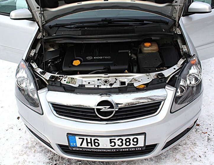 Opel Zafira 26