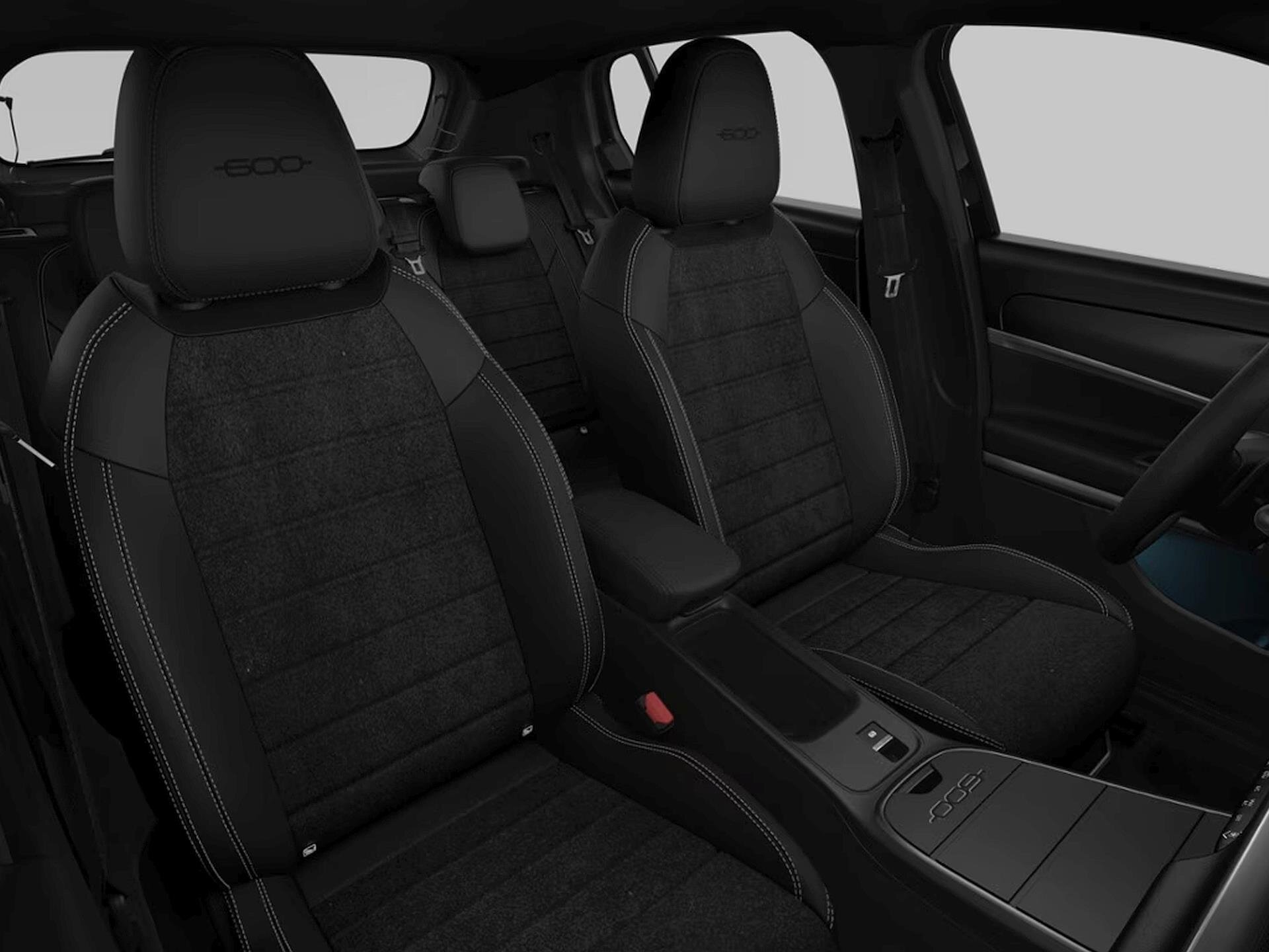 Fiat 600 Hatchback 1,2 l 107 kw