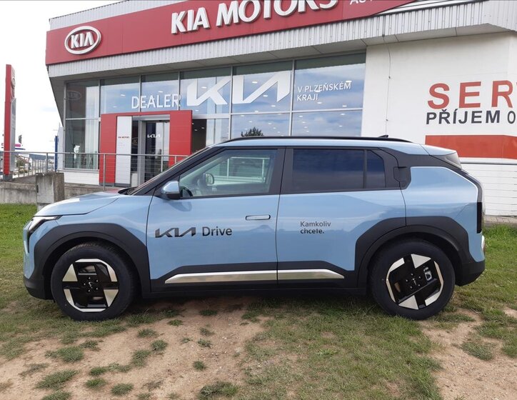 KIA EV3 SUV / Terénní 0,0 150 kw