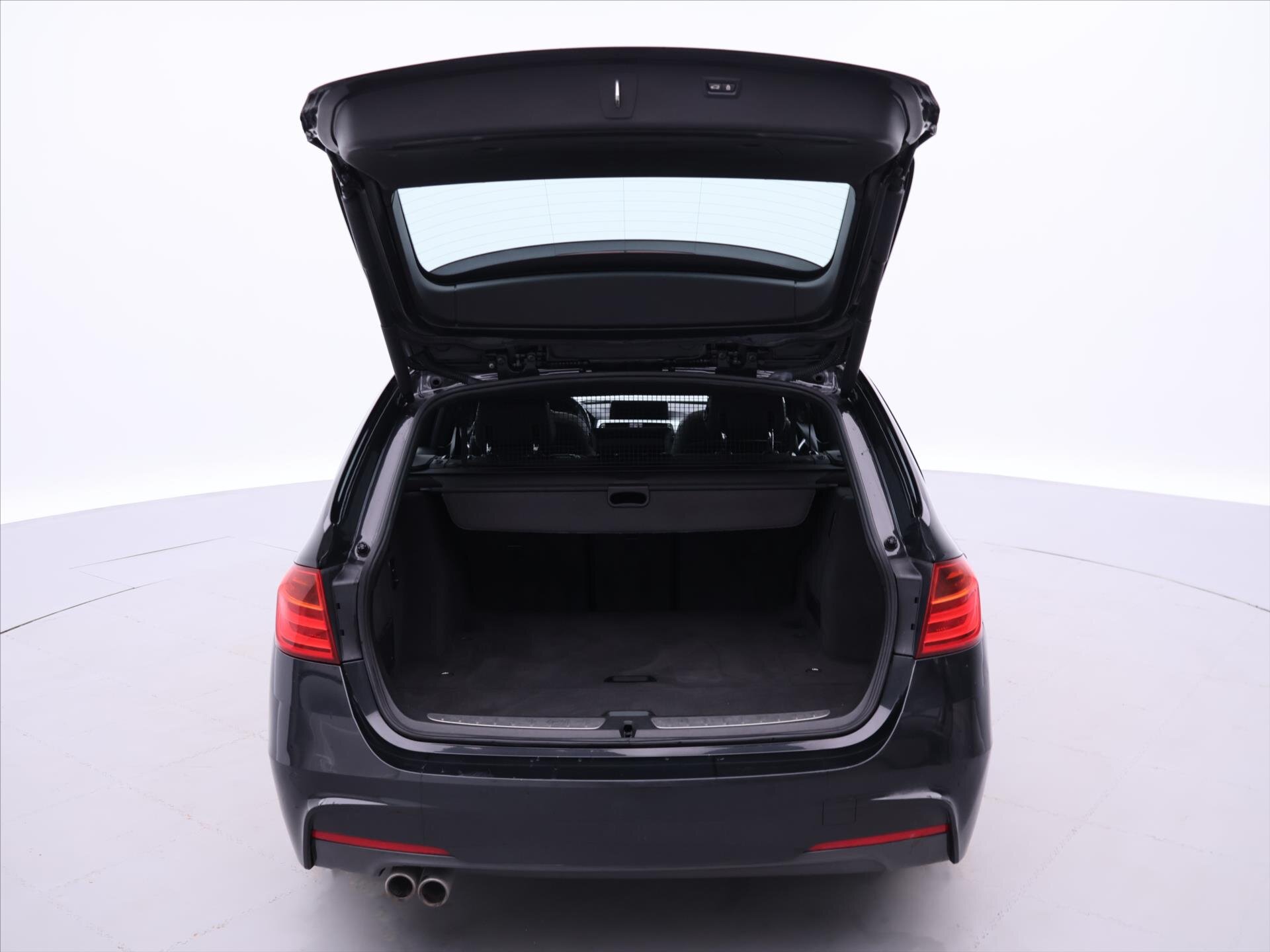 BMW Řada 3 Kombi 3,0 l 190 kw