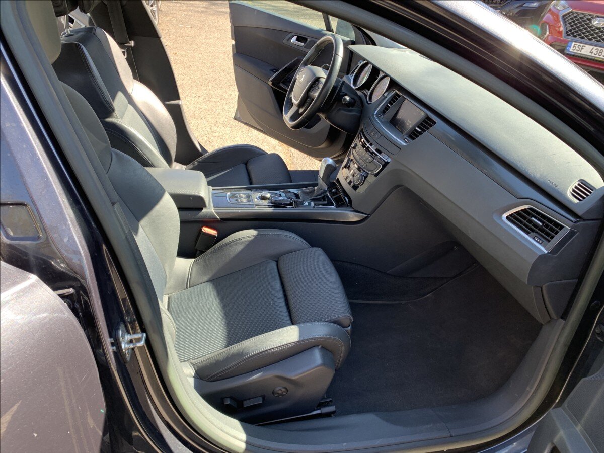 Peugeot 508 Sedan / Limuzína 2,0 l 120 kw