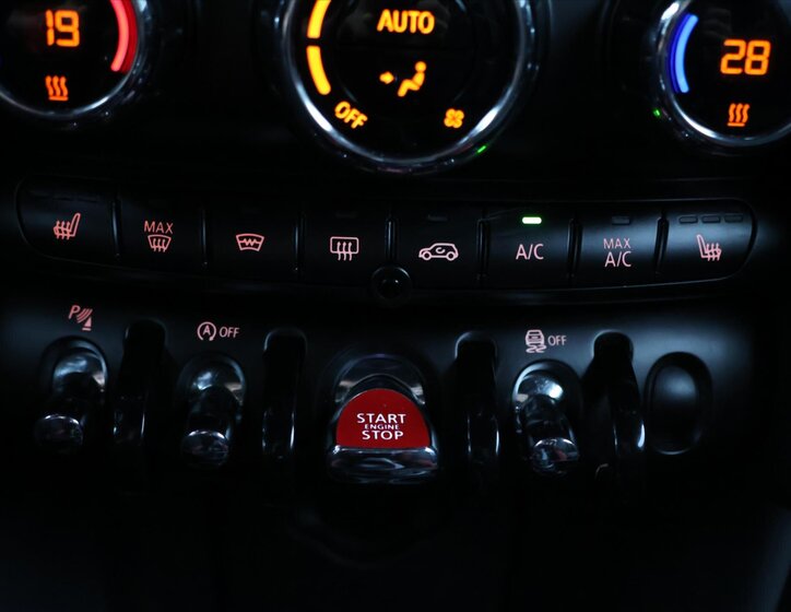 Mini One Hatchback 1,5 l 75 kw