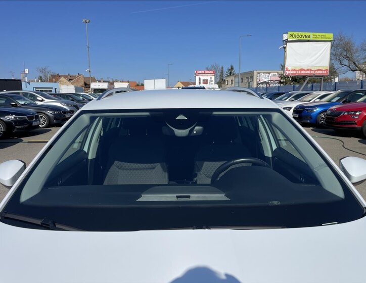 Škoda Superb Kombi 2,0 l 110 kw