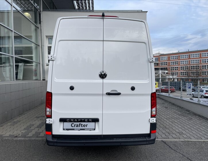 Volkswagen Crafter Skříň 2,0 l 103 kw