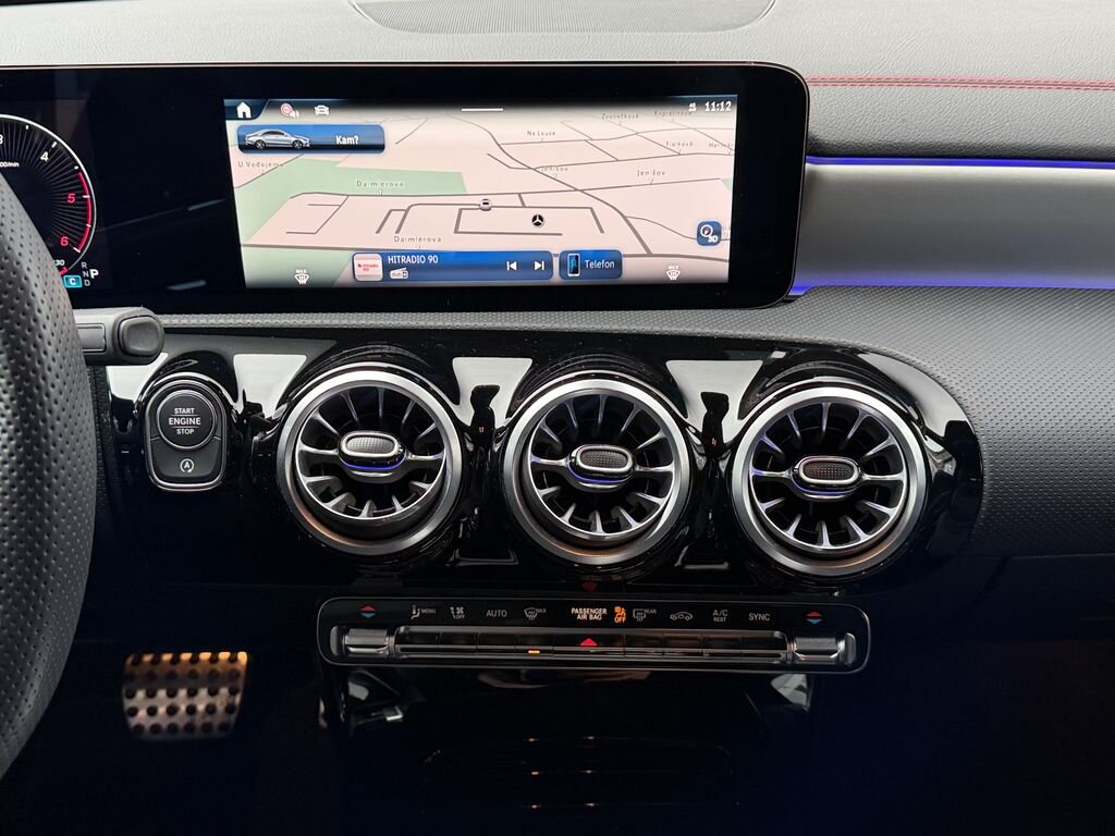 Mercedes-Benz CLA Sedan / Limuzína 2,0 l 110 kw