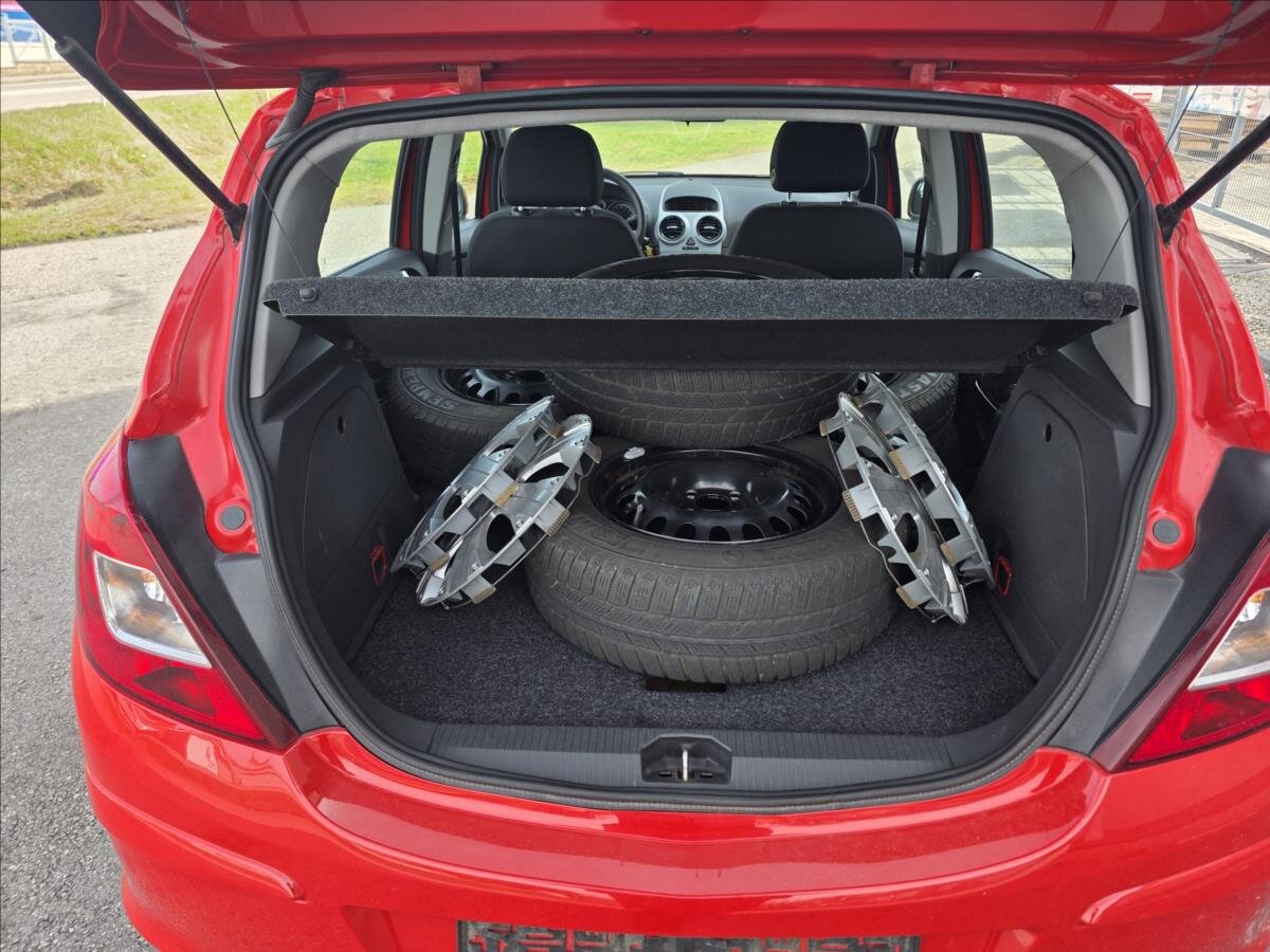 Opel Corsa Hatchback 1,2 l 59 kw