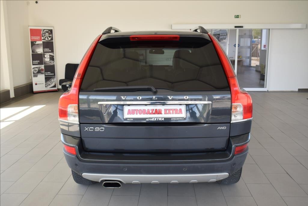 Volvo XC90 SUV / Terénní 2,4 l 136 kw