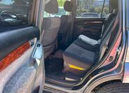 Toyota Land Cruiser 7