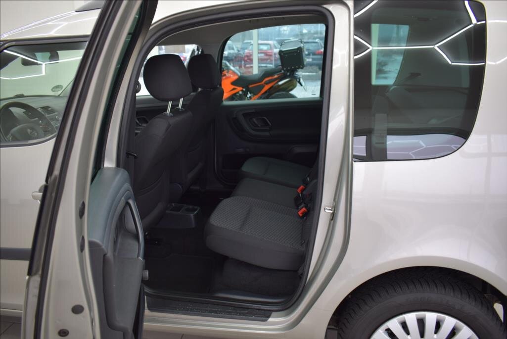 Škoda Roomster MPV 1,2 l 77 kw