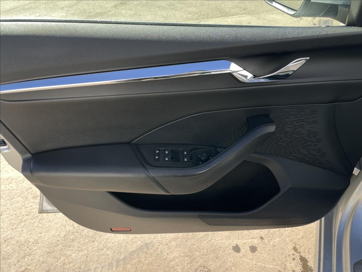 Škoda Octavia Liftback 2,0 l 85 kw