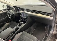 Volkswagen Passat 24
