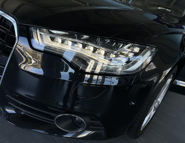 Audi A6 Sedan / Limuzína 3,0 l 230 kw