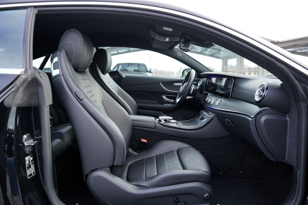 Mercedes-Benz Třídy E Kupé 2,0 l 180 kw