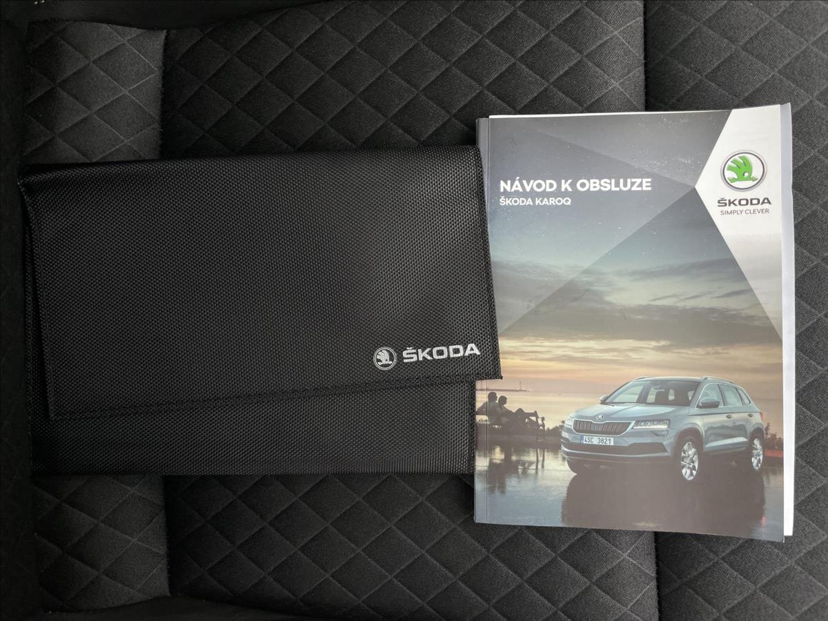Škoda Karoq SUV 1,5 l 110 kw