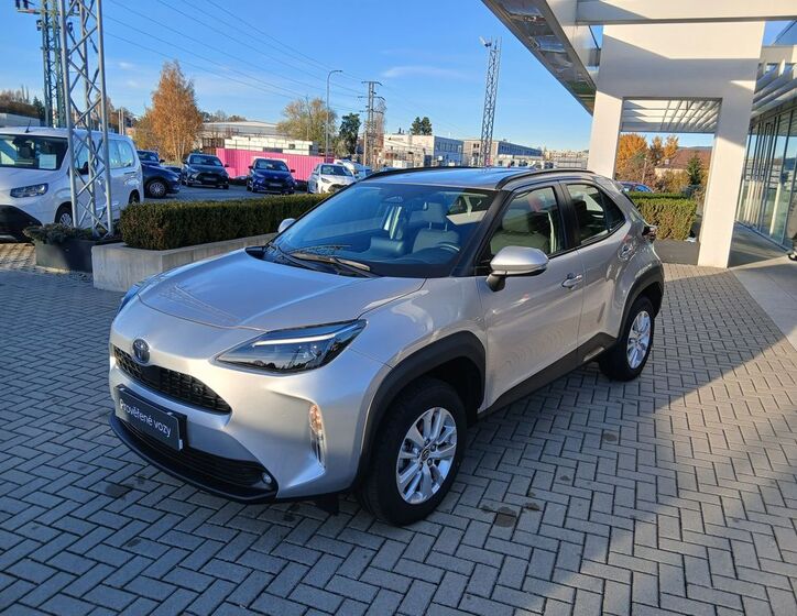 Toyota Yaris Cross 2