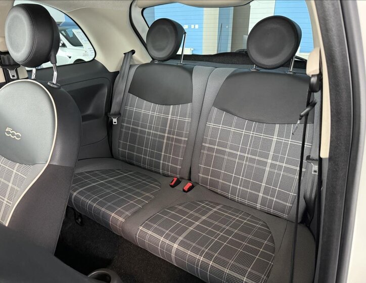 Fiat 500 Hatchback 1,2 l 51 kw