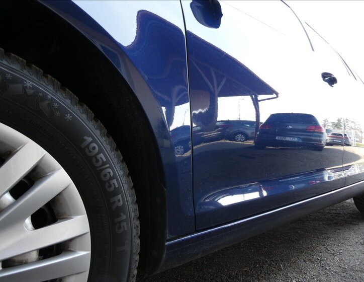 Volkswagen Golf Kombi 1,2 l 77 kw